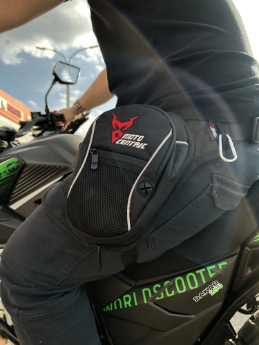 Motolike сумка на пояс красная в Екатеринбурге